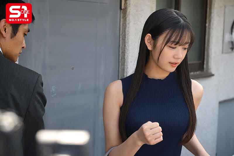 [无码高清] SONE-979 [无码破解]每天早上在公寓走廊擦肩而过的清纯女大学生 明日叶三叶